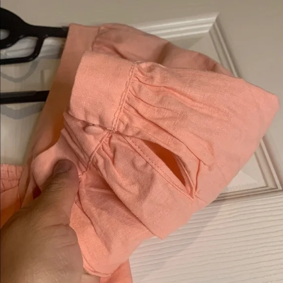 Forever 21 Peach Puff Sleeve Top - Picture 5 of 7